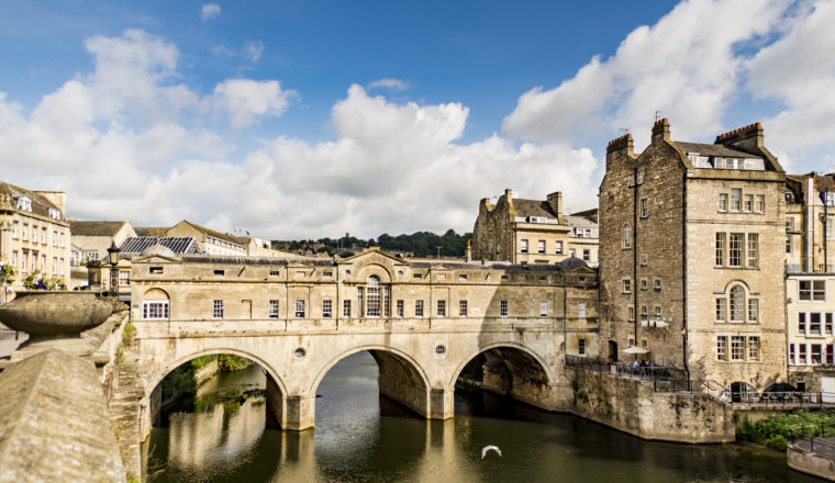 the Pulteney Bridge River Avon