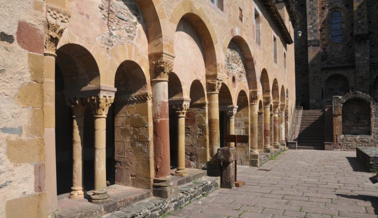 Conques