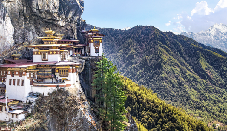 walking holidays in Bhutan